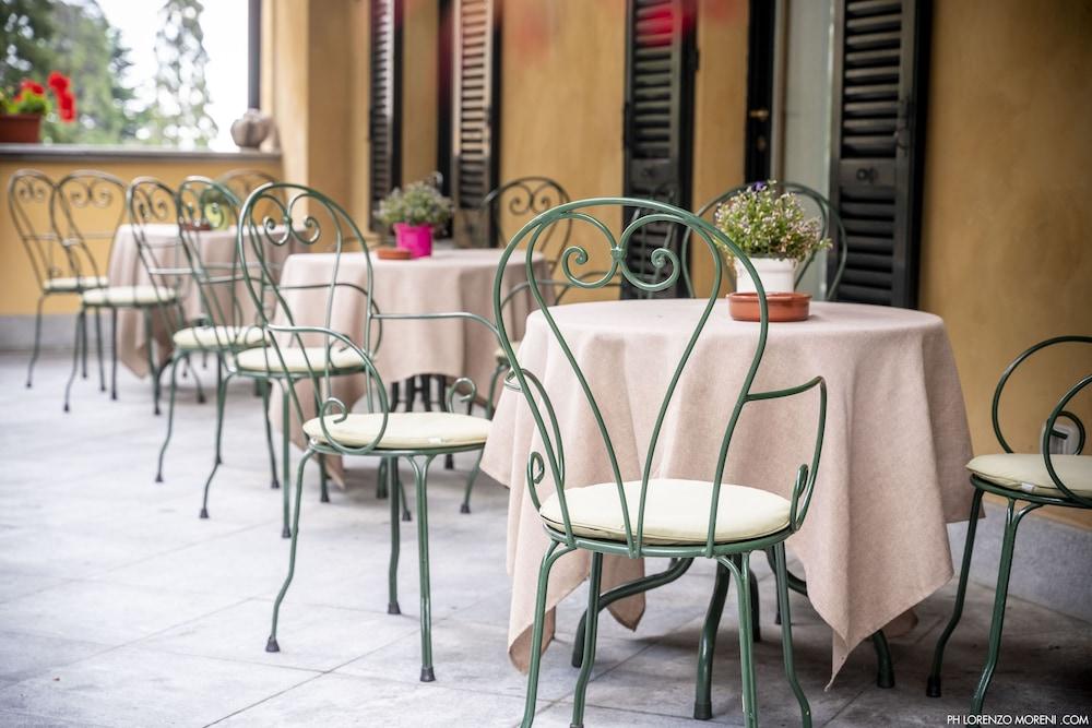 Colonne Hotel 4*