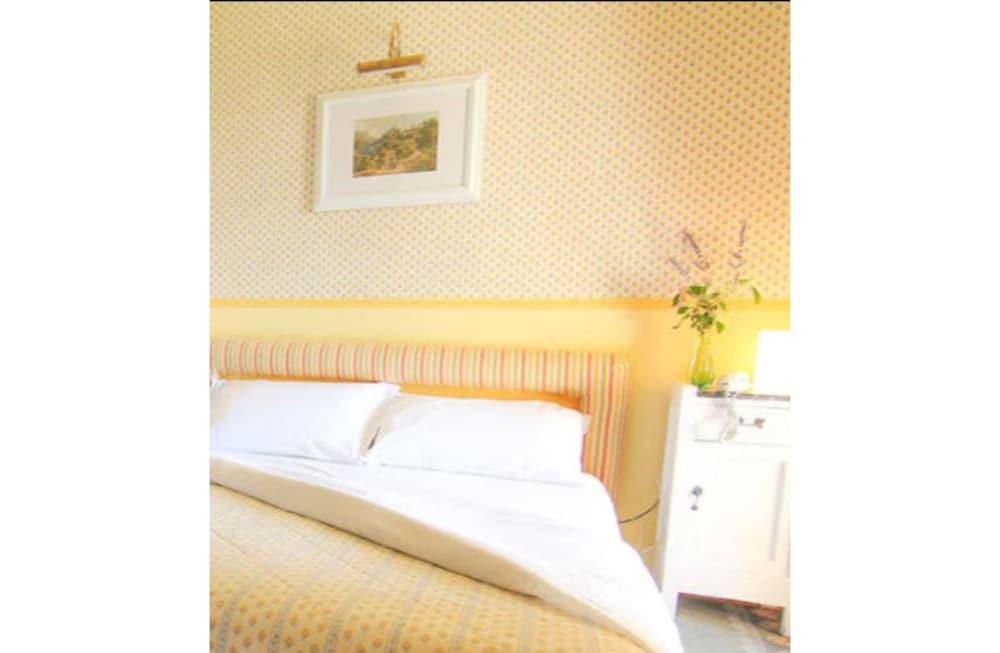 Hotel Colonne 4*